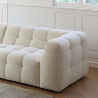 Lounge 195