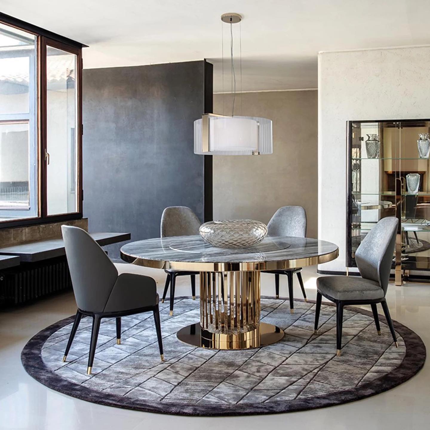 Stripy Base Round Dining Table