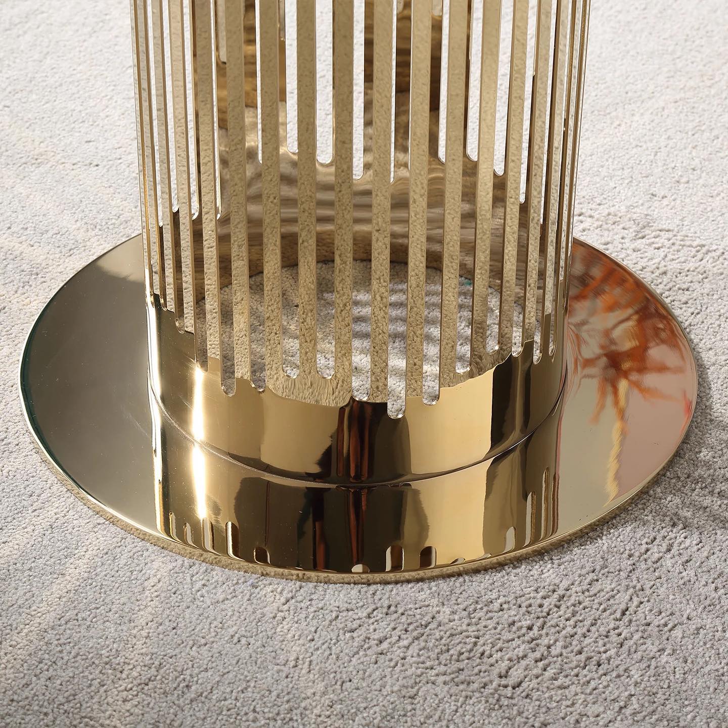 Stripy Base Round Dining Table