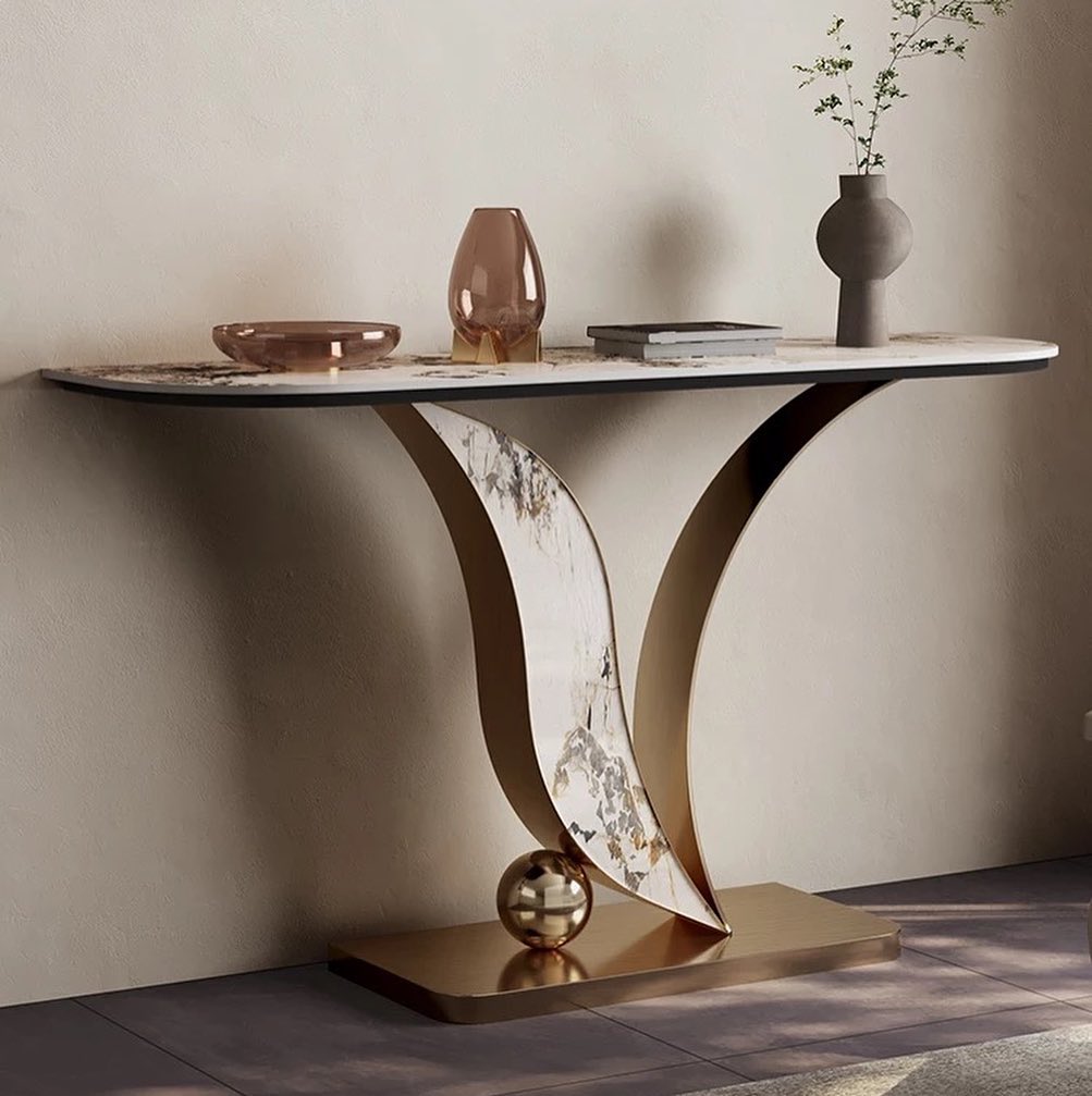 81-Console Table