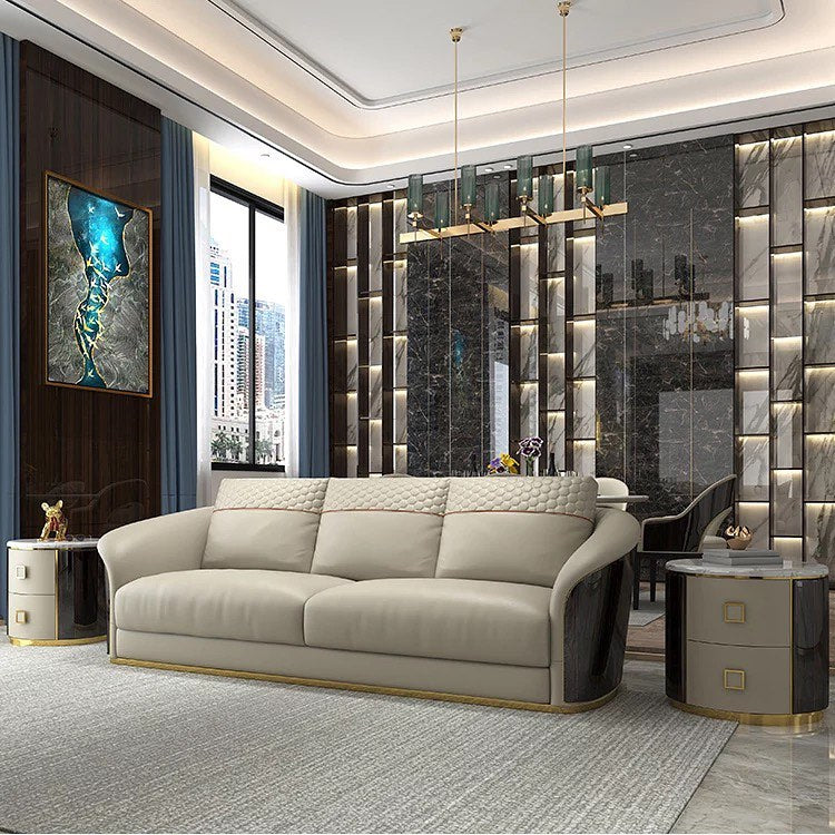 Lounge 135