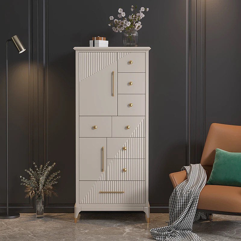Chest of drawers 4