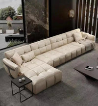 Lounge 83