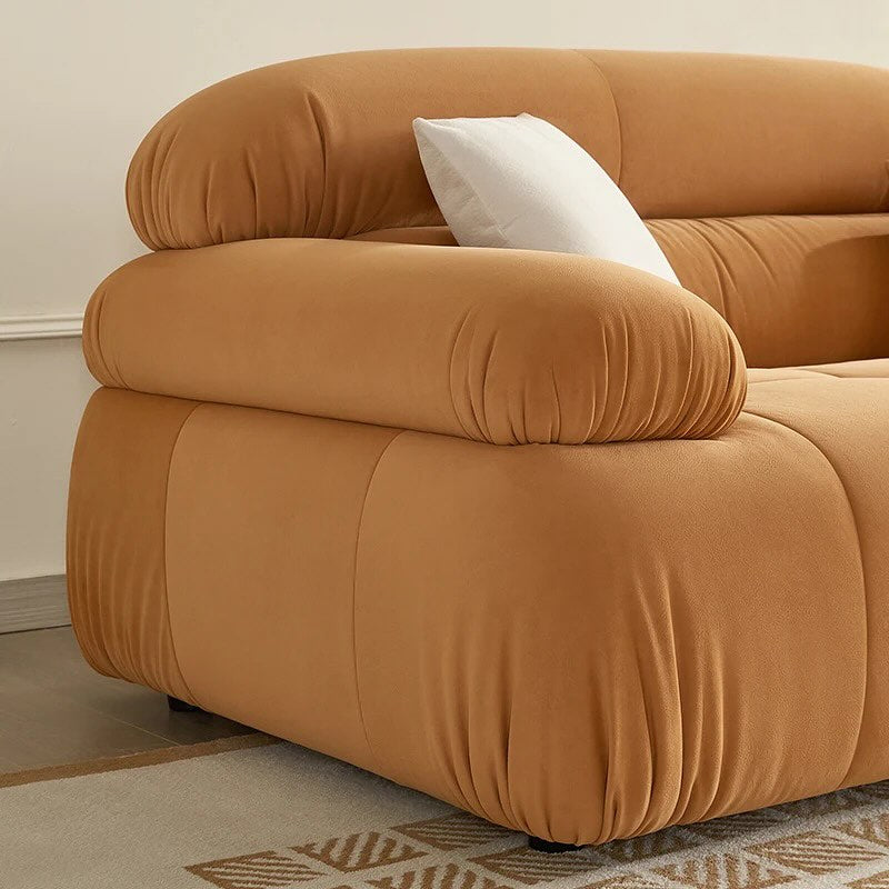 Lounge 38