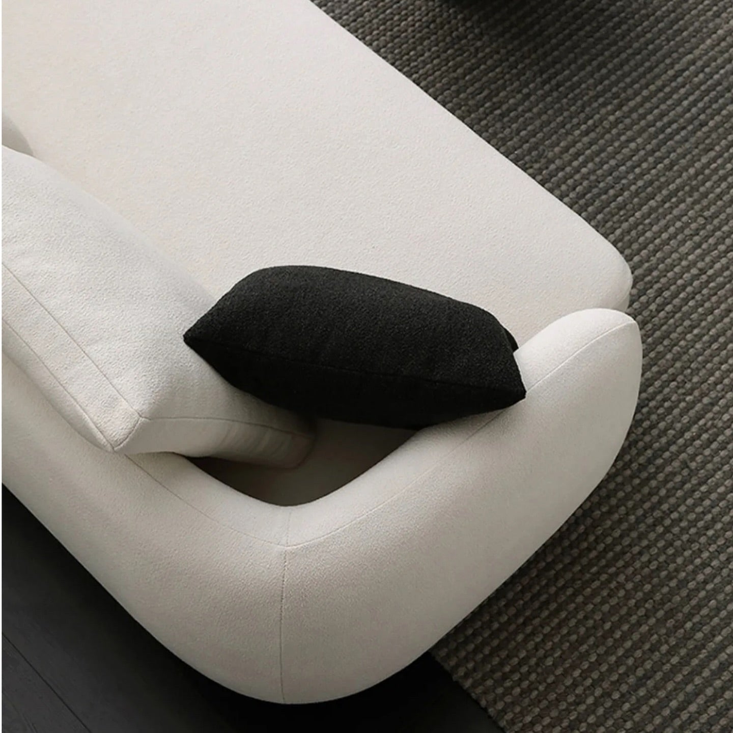 Lounge 11