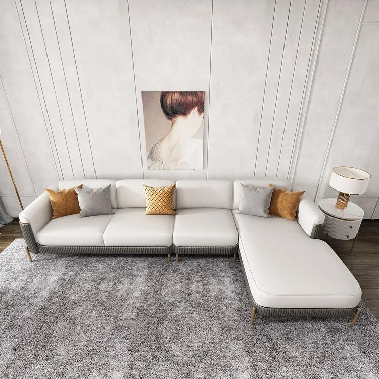 Lounge 8
