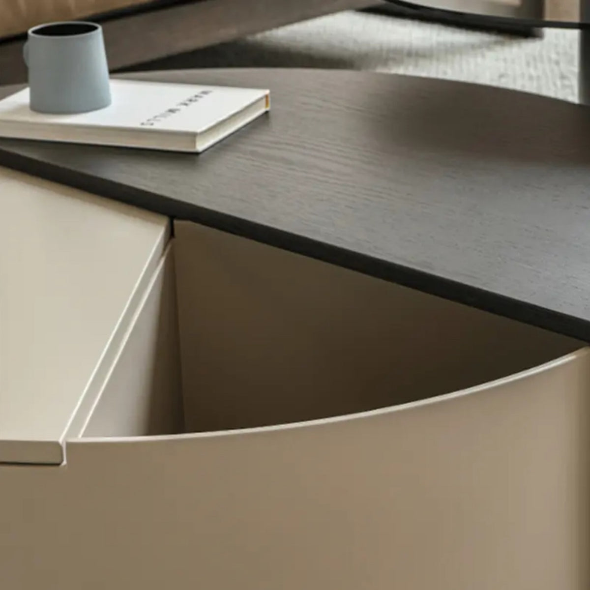 Coffee Table.8